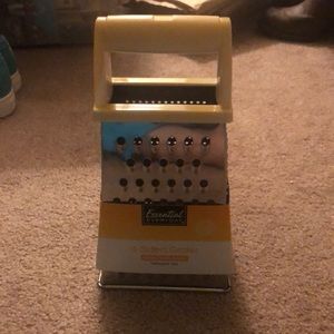 Essential Everyday Box grater NWT